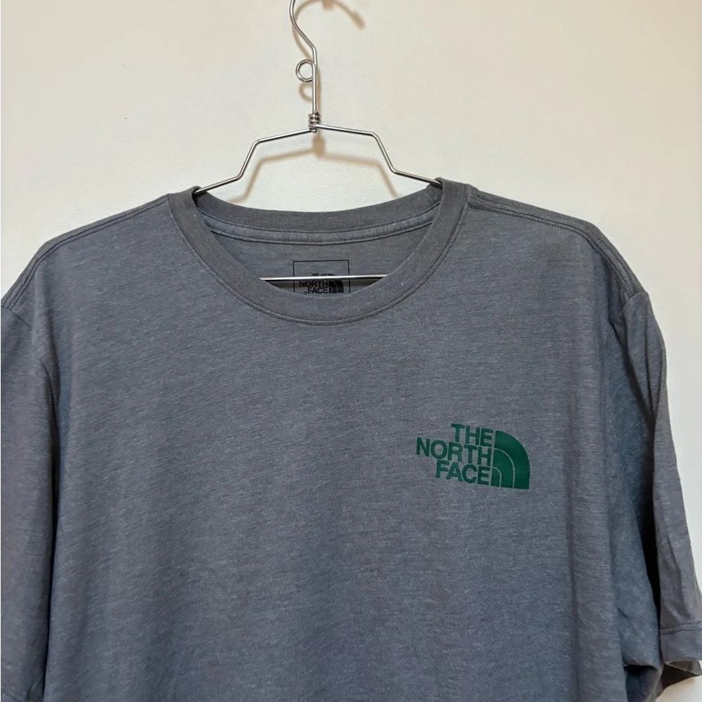 NWOT The North Face Crown Shyness Tee Size Medium